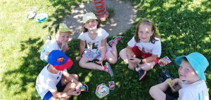 Aby si vaše dítě užilo léto venku a získalo spoustu skvělých zážitků, připravili jsme dětské tábory.